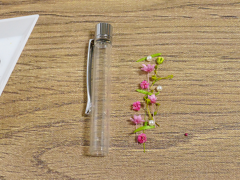 ハーバリウムボールペンの作り方 手元で揺れる癒やしのお花 はなどんやマガジン