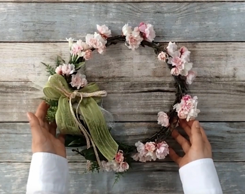 動画】造花キットで楽しむ3WAY☆桜のスワッグ・ハンギング・リースの作り方！ | はなどんやマガジン