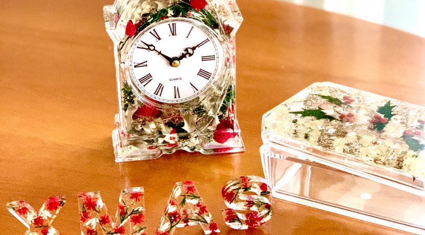 クリスマスバーション】ハーバリウム置時計＆小物入れの作例紹介 