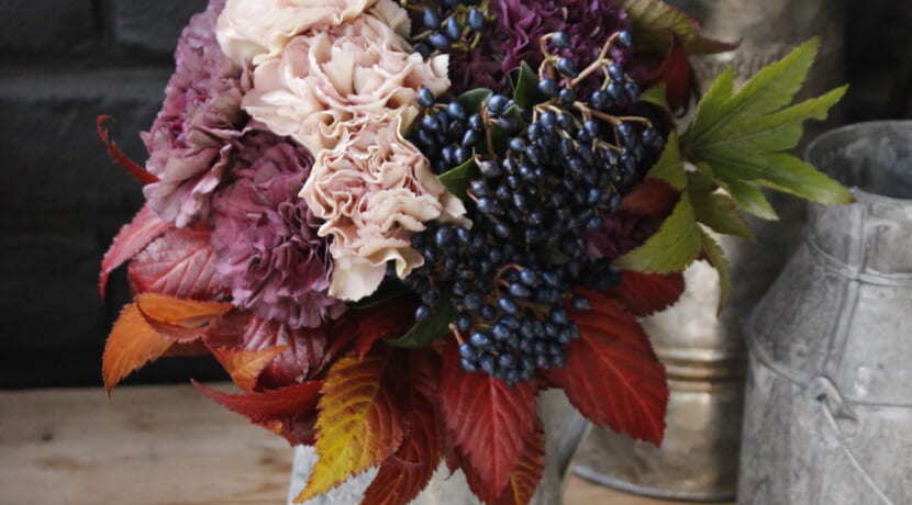 秋色カーネーションの花束 の作り方 うきうき花レシピ はなどんやマガジン